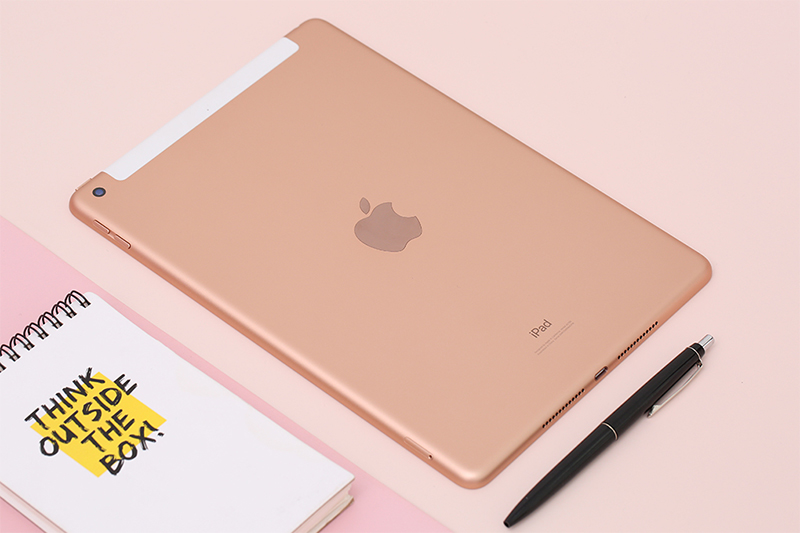 iPad 10.2 inch Wifi Cellular 128GB (2019) | Thiết kế cổng kết nối lightning